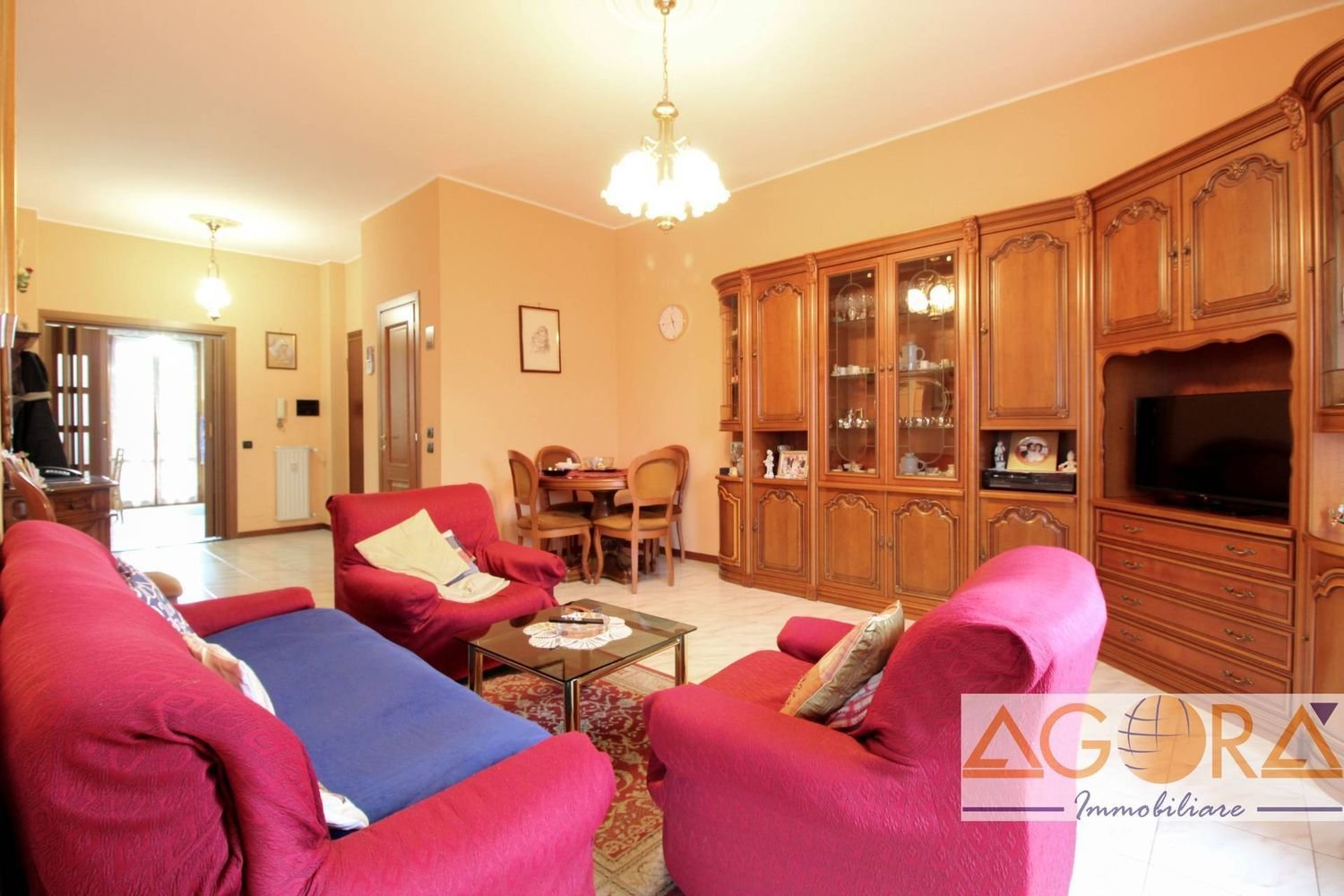 Apartamento de 4 habitaciónes en Tortona, Italy No. 156381