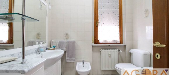 Apartamento de 4 habitaciónes en Tortona, Italy No. 156381 11