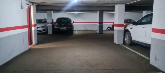  مرآب في Valladolid, Spain 11متر مربع رقم 140866 2