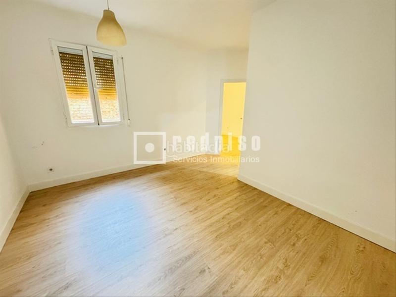 1 bedroom Apartment in Madrid, Spain No. 141326