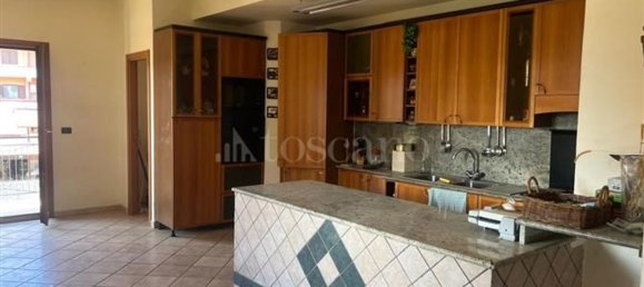 7 chambres Appartement à Reggio Calabria, Italy No. 312724 3