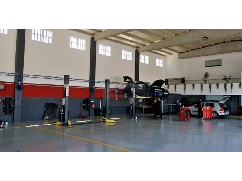 Imóvel comercial T2 em Amadora, Portugal N.º 56945