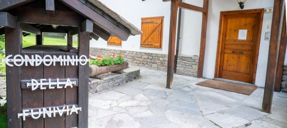 3غرفة شقة في Courmayeur, Italy رقم 59468 27