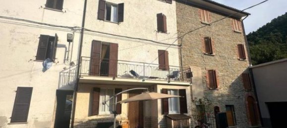 3 rooms Building in Cantiano, Italy No. 344610 20