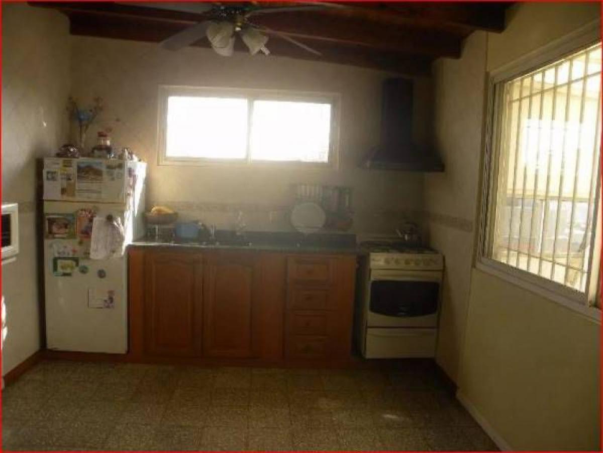 2 Schlafzimmer Haus in Quilmes, Argentina, Nr. 52347