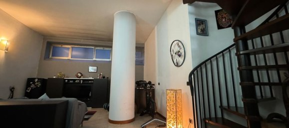 Дуплекс с 4 комнатами в Монца, Италия № 76076 22