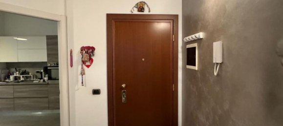 Дуплекс с 4 комнатами в Монца, Италия № 76076 14