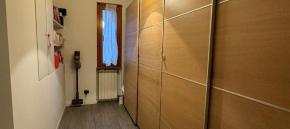 Дуплекс с 4 комнатами в Монца, Италия № 76076 17