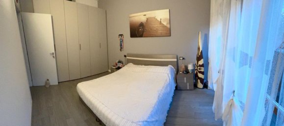 Дуплекс с 4 комнатами в Монца, Италия № 76076 16