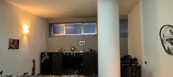 Дуплекс с 4 комнатами в Монца, Италия № 76076 24