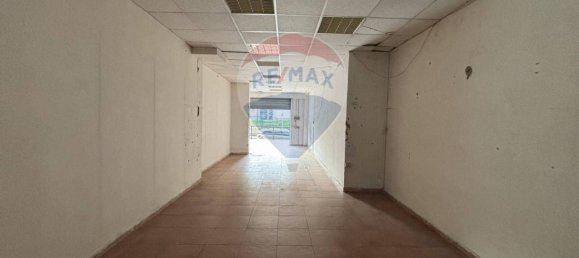 1-Zimmer Gewerbliche Immobilie in Melito di Napoli, Italy, Nr. 58531 5