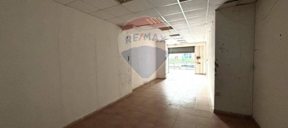 1-Zimmer Gewerbliche Immobilie in Melito di Napoli, Italy, Nr. 58531 9