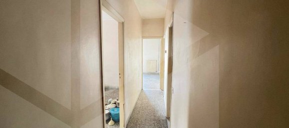 2-Zimmer Wohnung in Bari, Italy, Nr. 29832 3