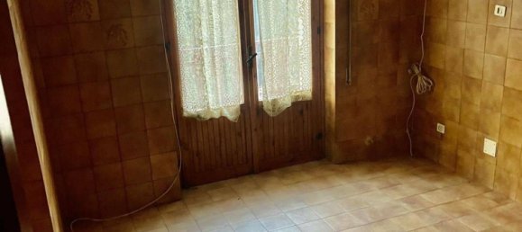 4-salle Appartement à Alatri, Italy No. 74131 9