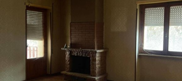 4-salle Appartement à Alatri, Italy No. 74131 8