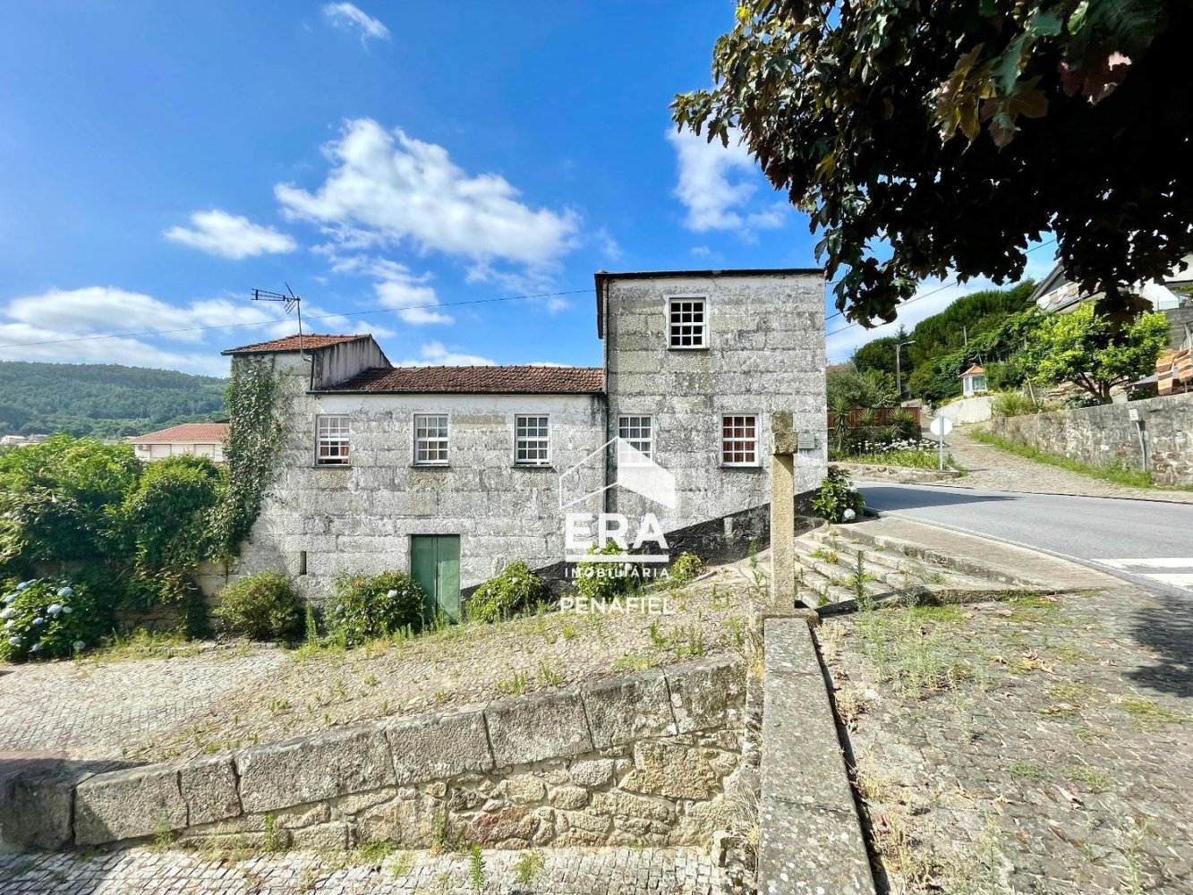 Casa de 3 dormitorios en Penafiel, Portugal No. 236424