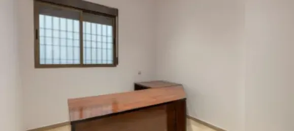 500m² Office in Granada, Spain No. 174580 14