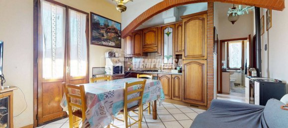 2 bedrooms Apartment in Castel d'Aiano, Italy No. 204506 2