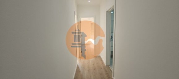 3 Schlafzimmer Wohnung in Amadora, Portugal, Nr. 334711 9