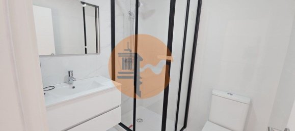3 Schlafzimmer Wohnung in Amadora, Portugal, Nr. 334711 10