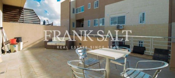 3 bedrooms Penthouse in Msida, Malta No. 4444 14