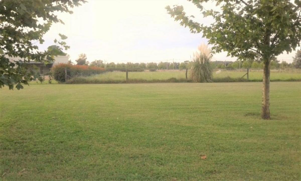 Terreno en Buenos Aires, Argentina No. 120053