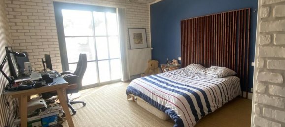 4 bedrooms House in Bessines, France No. 335769 10