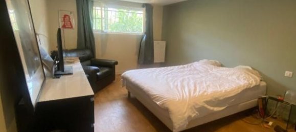 4 bedrooms House in Bessines, France No. 335769 13