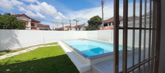 4 bedrooms Villa in Chalong, Thailand No. 11554 13