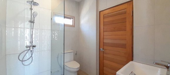 4 bedrooms Villa in Chalong, Thailand No. 11554 6