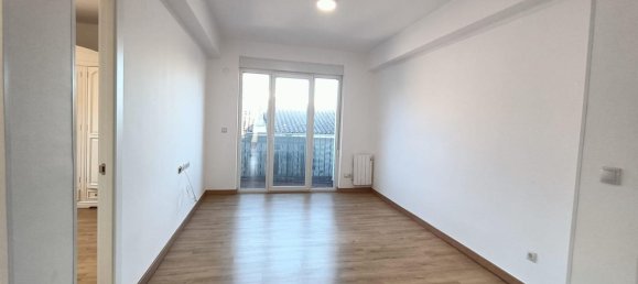 3 bedrooms Apartment in Santander, Spain No. 153414 6