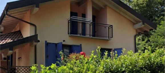 2-salle Appartement à Cuveglio, Italy No. 286922 6