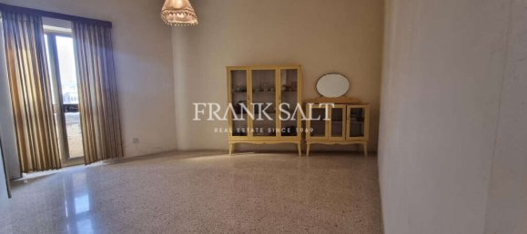 6 chambres Maison à Zurrieq, Malta No. 1493 12