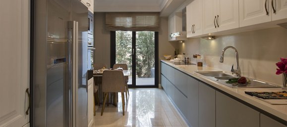 Apartment 3+1 in Istanbul, Turkey No. 24122 8