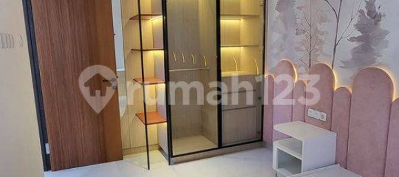 3 bedrooms House in Kebon Jeruk, Indonesia No. 1353 56