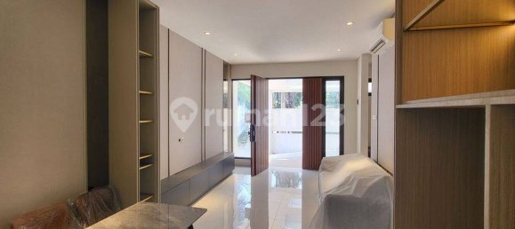 3 bedrooms House in Kebon Jeruk, Indonesia No. 1353 34