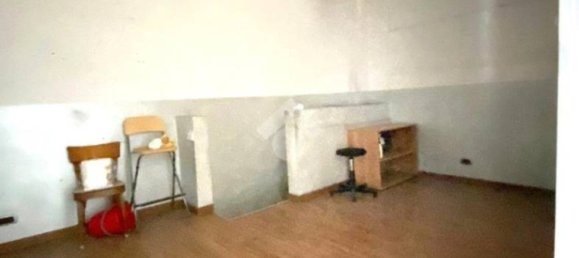 2-Zimmer Gewerbliche Immobilie in Rome, Italy, Nr. 117898 17