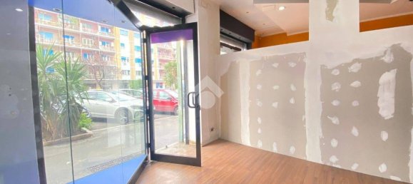 2-Zimmer Gewerbliche Immobilie in Rome, Italy, Nr. 117898 7