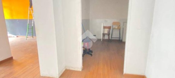 2-Zimmer Gewerbliche Immobilie in Rome, Italy, Nr. 117898 20