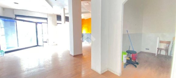 2-Zimmer Gewerbliche Immobilie in Rome, Italy, Nr. 117898 25