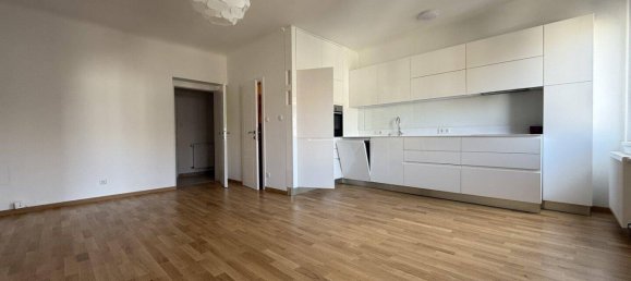 2 rooms Apartment in Brigittenau, Austria No. 134426 2