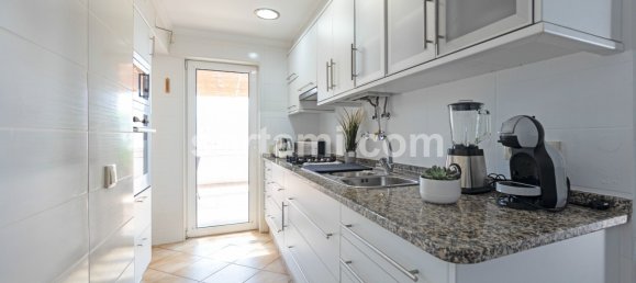 Квартира с 2 спальнями в Картейра, Португалия № 142709 12