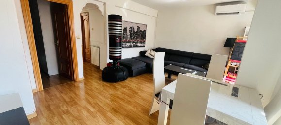 Apartamento de 2 dormitorios en Zaragoza, Spain No. 160039 3