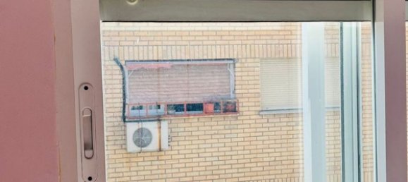 Apartamento de 2 dormitorios en Zaragoza, Spain No. 160039 17