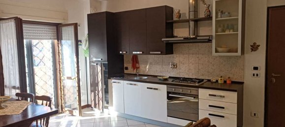 2 rooms Apartment in Rome, Italy No. 284414 5