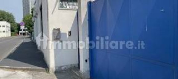 1 room Warehouse in Milan, Italy No. 317972 8