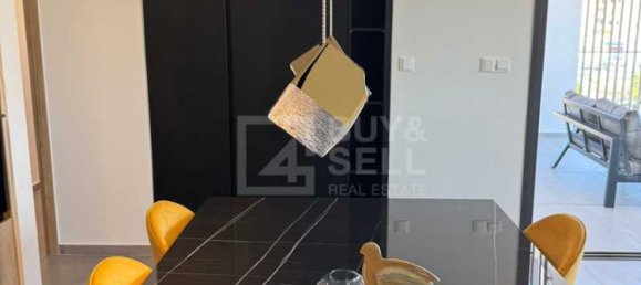 3 bedrooms Penthouse in Limassol, Cyprus No. 20272 4