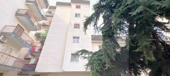 5-salle Appartement à Triggiano, Italy No. 17913 37