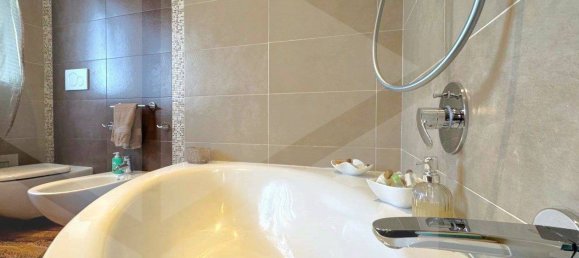 5-salle Appartement à Triggiano, Italy No. 17913 31