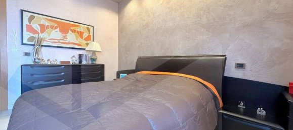 5-salle Appartement à Triggiano, Italy No. 17913 18